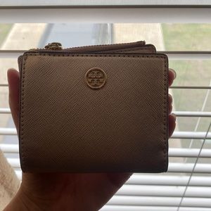 Tory Burch Mini Robinson Bi-Fold Wallet